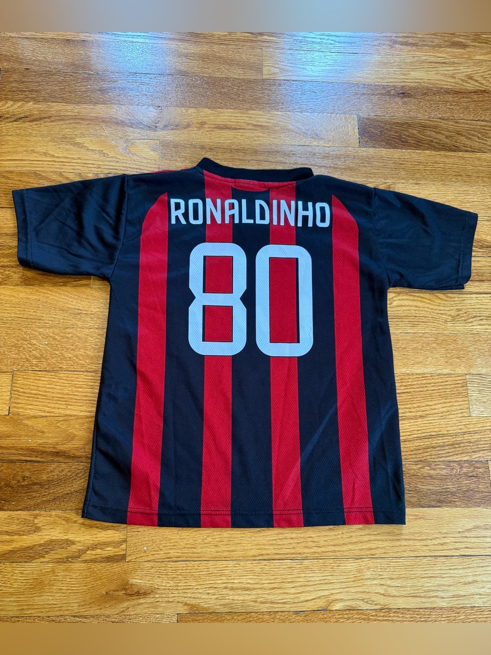 Ronaldinho AC Milan Youth Medium Soccer Football Retro Jersey 15x19 - Picture 1 of 7